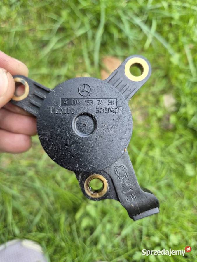 Czujnik poziomu oleju mercedes w211