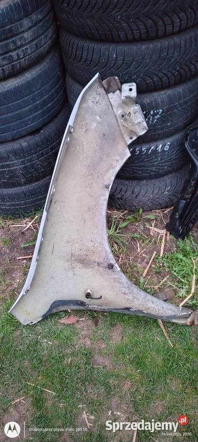 Błotnik lewy przedni Skoda Fabia 1 lakier 9102 Lubin