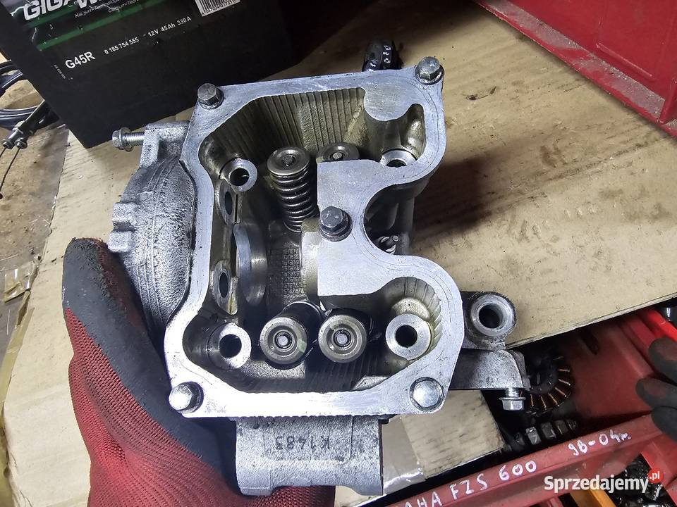 Yamaha YZF 125 r głowica yzf125 yzfr yzf125r Motoryzacja Jelenia Góra