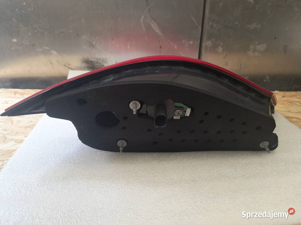 98763142803 LV Lampa prawy tył Porsche Boxster