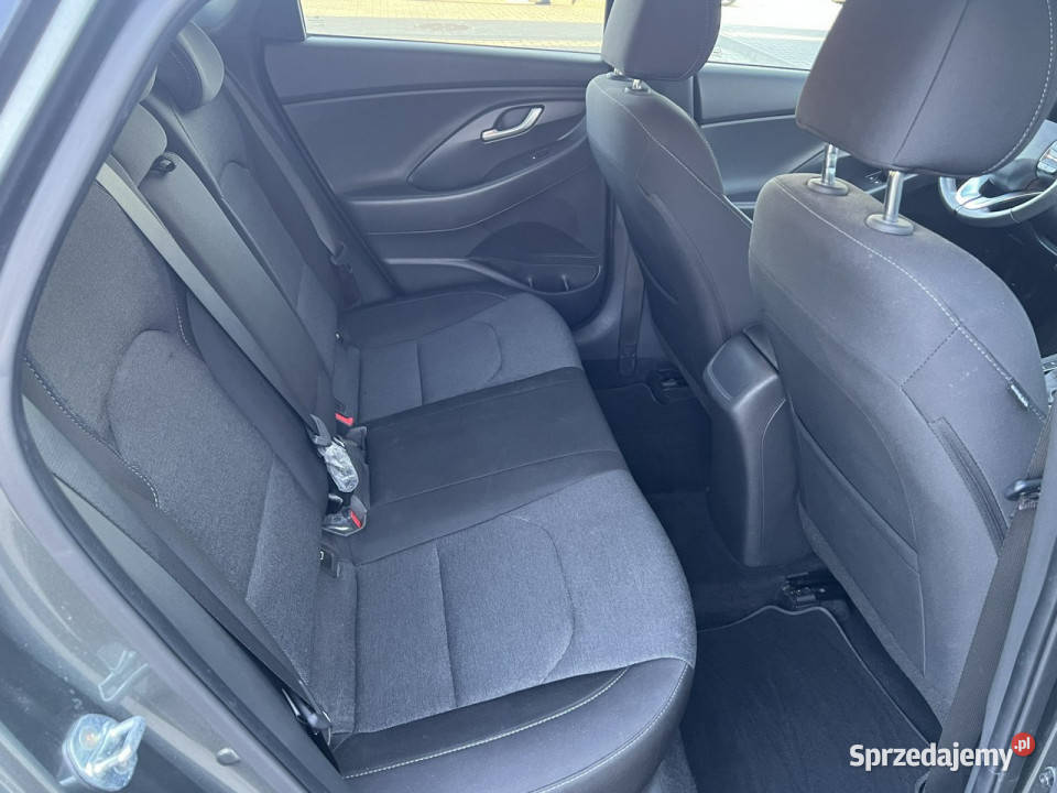 Hyundai i30 I30 FASTBACK 15 TGDI Smart 48v AT 160KM Piotrków Trybunalski