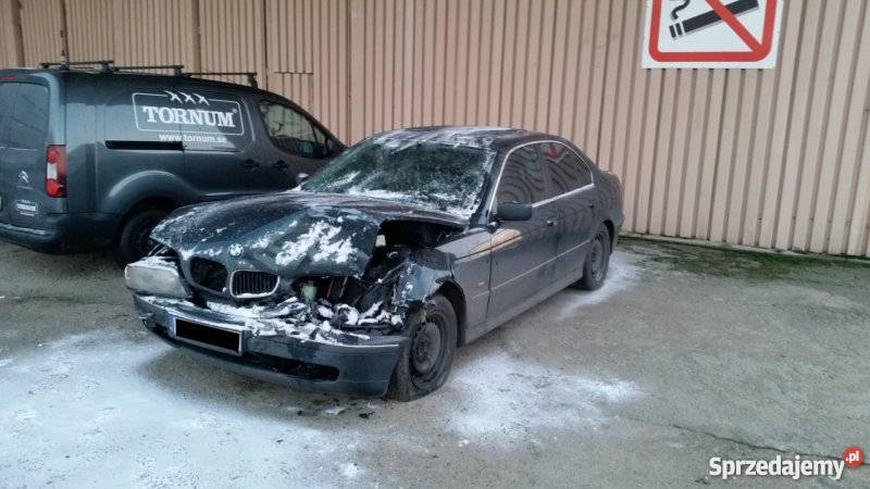 BMW E39 520i uszkodzony radio / CD Kutno