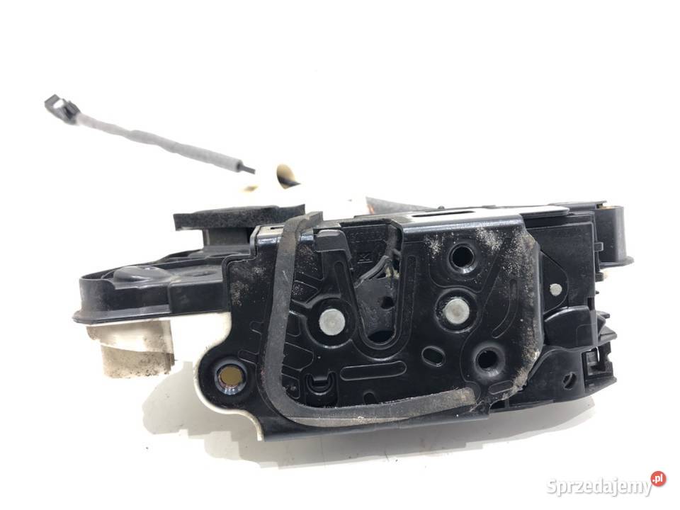 ZAMEK DRZWI LEWY PRZÓD VW GOLF VII Hatchback