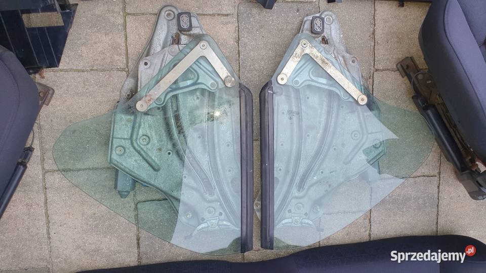 Fotele kanapa BMW E36 Cabrio części wielkopolskie Lusowo sprzedam