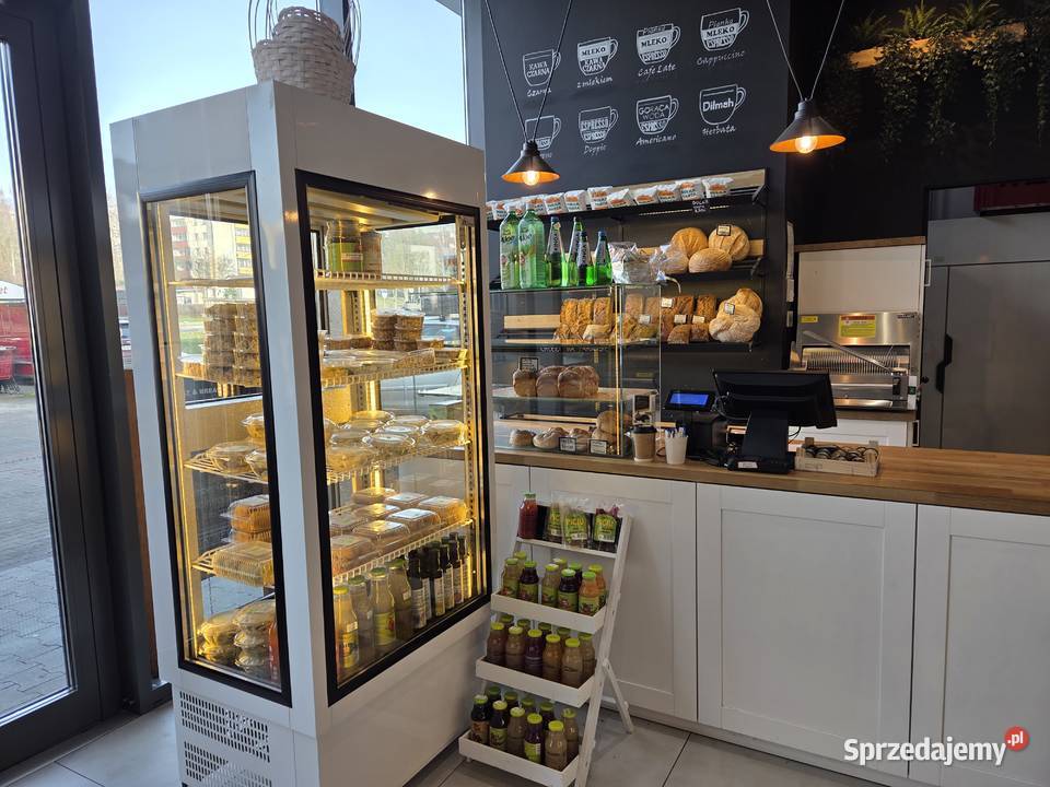 Odstąpię działający sklep z wyposażeniem