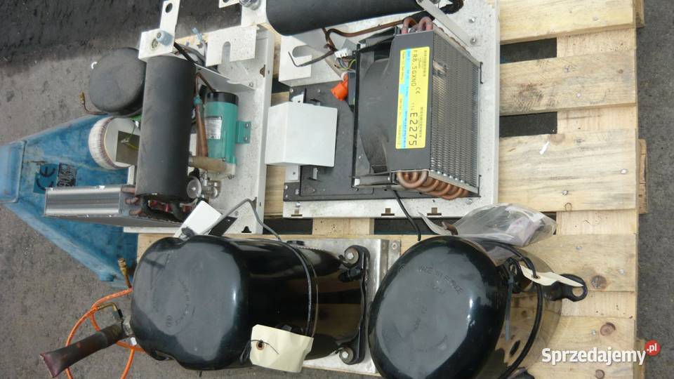 Agregat Danfoss FR 8 Chłodnia Mroźnia Drzwi
