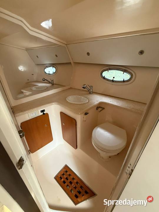 Duży jacht motorowy 125m łodź kabinowa spacerowa Żeglarstwo Wrocław