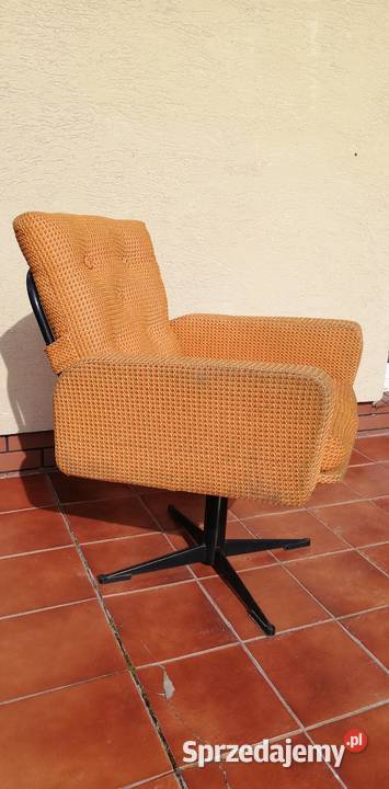 Fotel PRL unikat kręcony krzesło metalowy mazowieckie