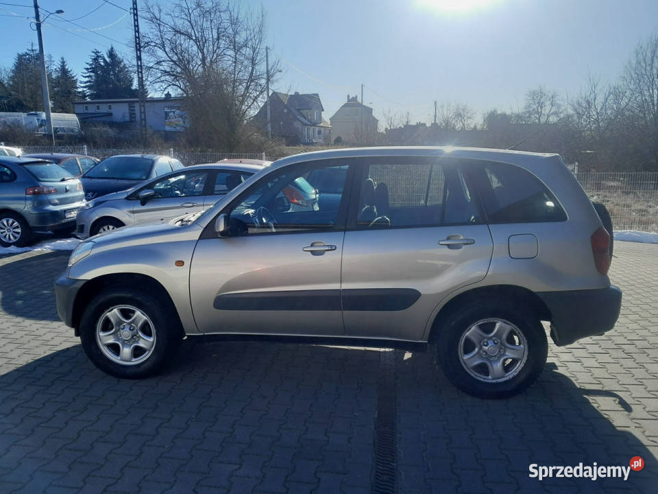 Toyota RAV4 20i 4X4 klima alufelgi 5 drzwi stan Gryfino