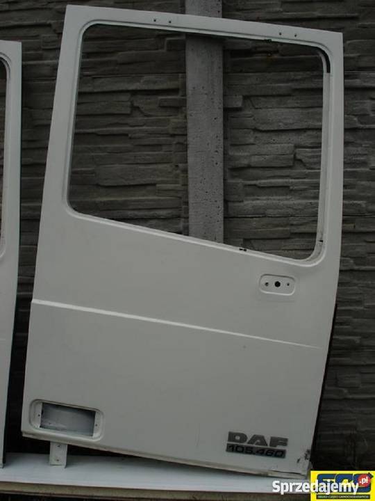 DAF XF DRZWI PRAWE WYSYŁKA CAŁE SPRAWNE części blacharskie Bieleń