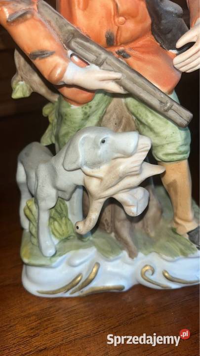 Figurka myśliwego z psem Bez sygnatury Piękna Gdańsk