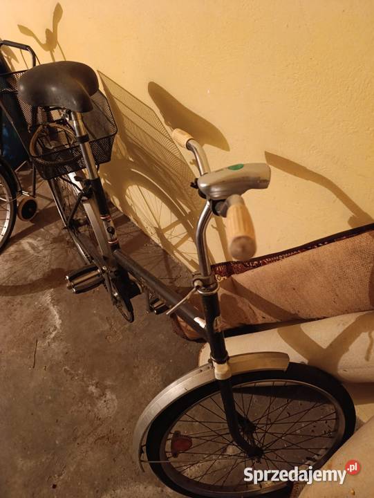 Rower traper 2 PRL klasyk zabytek wielkopolskie Rawicz sprzedam