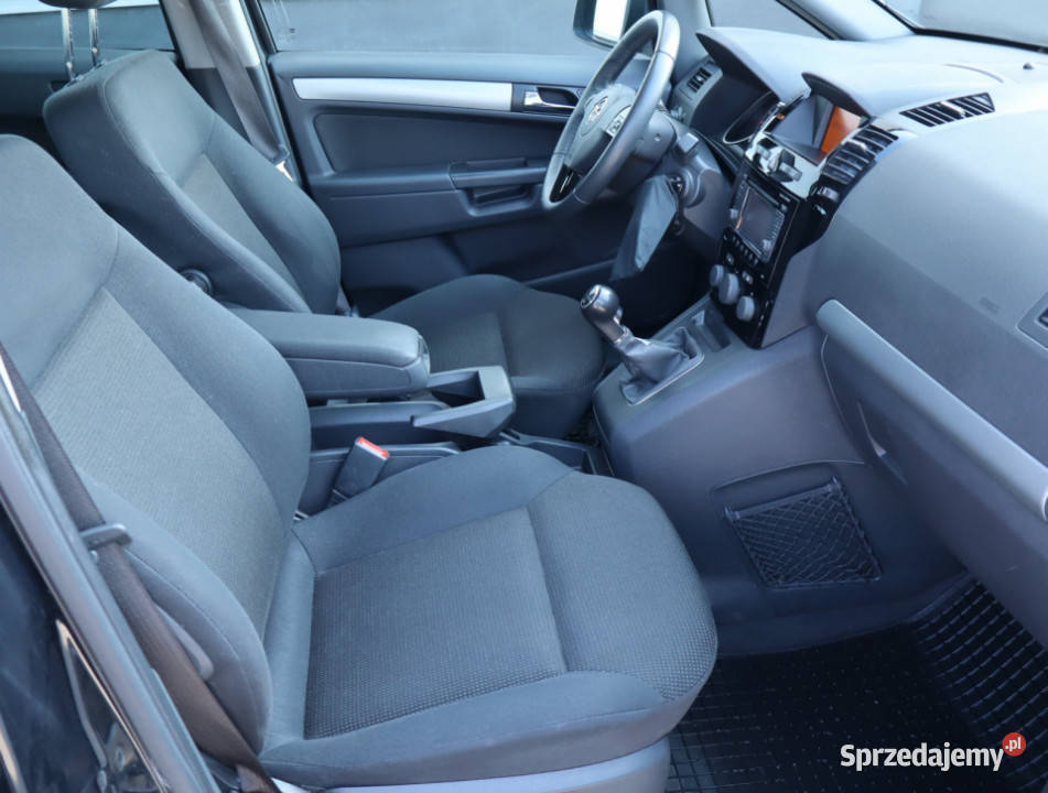 Opel Zafira 18 Łódź
