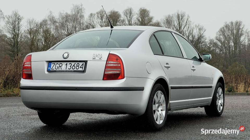 Skoda Superb 28 V6 manual zabdany
