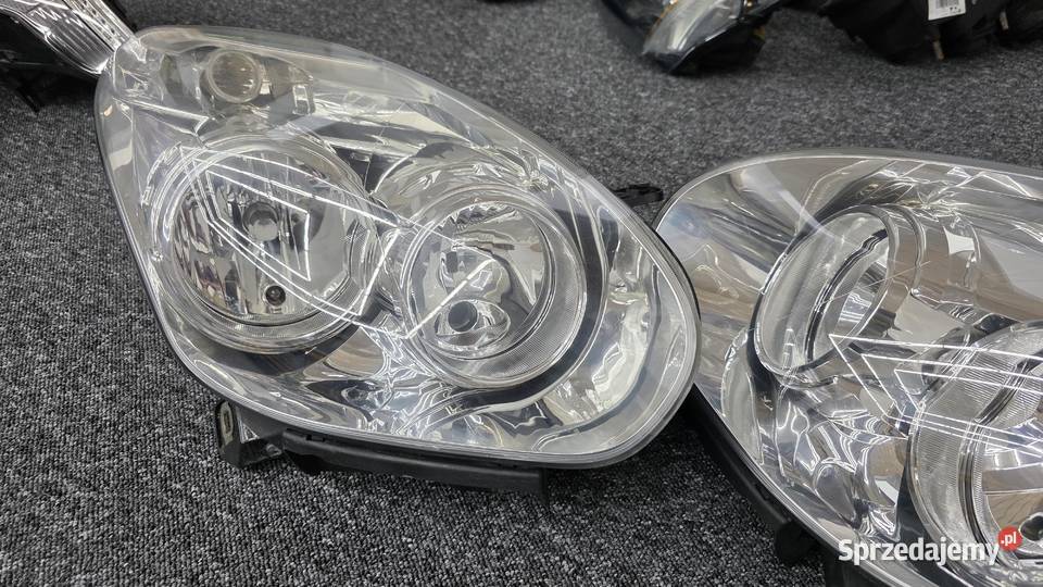 Reflektory Fiat Doblo II 2 H7 komplet lamp Kielcza