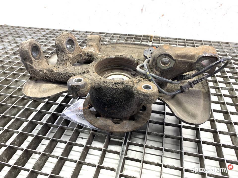 ZWROTNICA PRAWY PRZÓD MERCEDES W212 21 204 0916 sprzedam