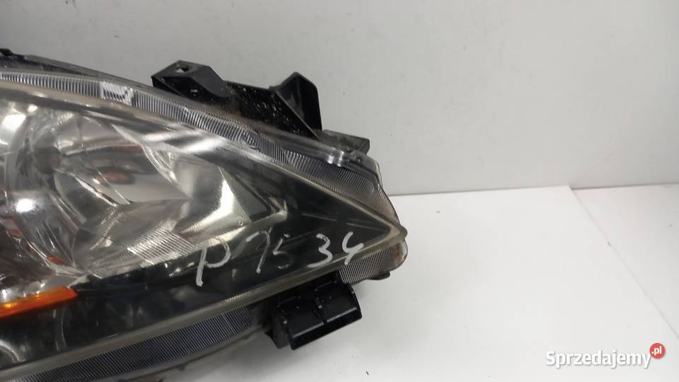 MAZDA 3 BL LAMPA PRZÓD PRAWA sprzedam
