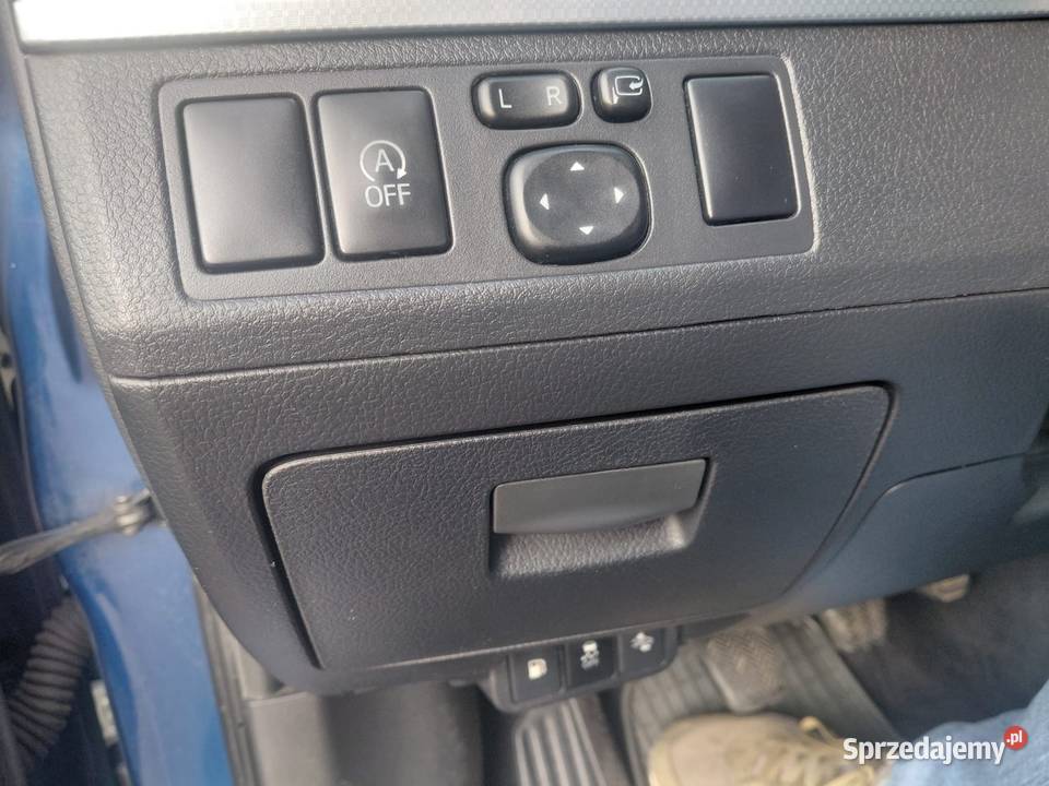 TOYOTA AVENSIS 2016r 16 111 Przeb187 Navi wielofunkcyjna kierownica Jelenia Góra