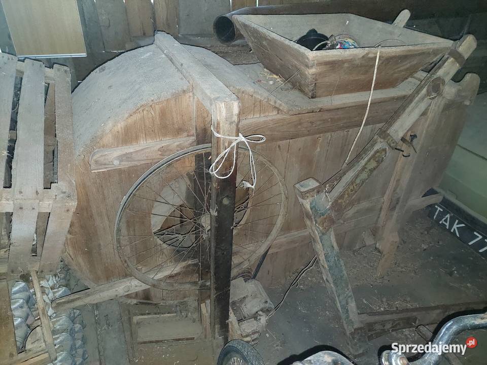 młynek wialnia do czyszczenia zboża z silnikiem nieuszkodzony Pozostałe Tarnów