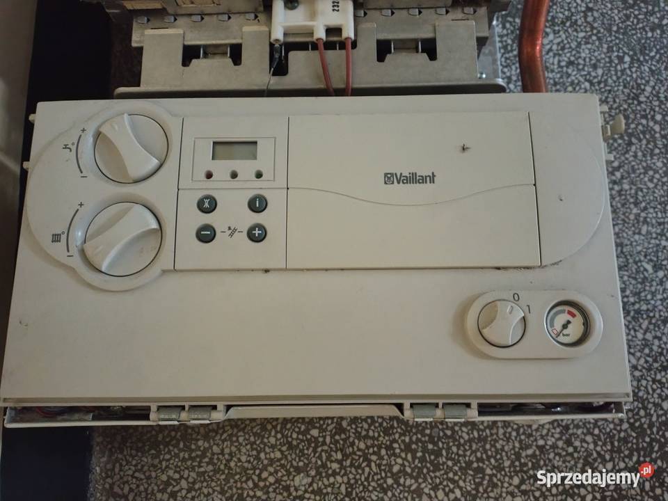 Dwufunkcyjny kocioł gazowy Vaillant turboTEC pro sprzedam