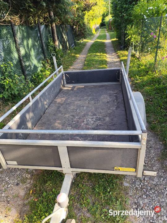 Sprzedam przyczepkę Saris Sprzedam przyczepkę pomorskie Zalesie