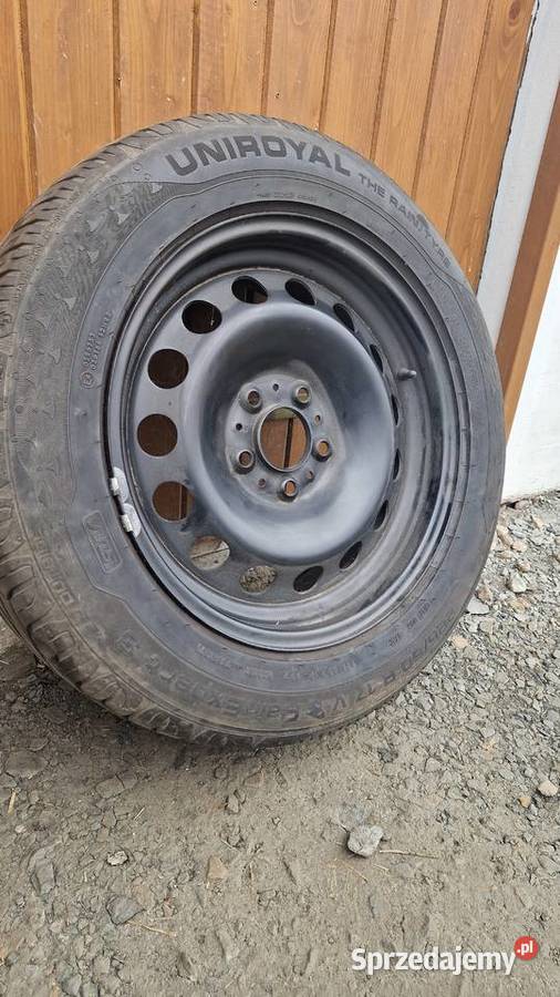 Sprzedam opone z uniroyal 22560 r17 z felga 17 Jabłonka