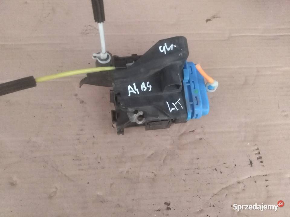Zamek drzwi lewy tył Audi A4 B5 osobowe Karoseria