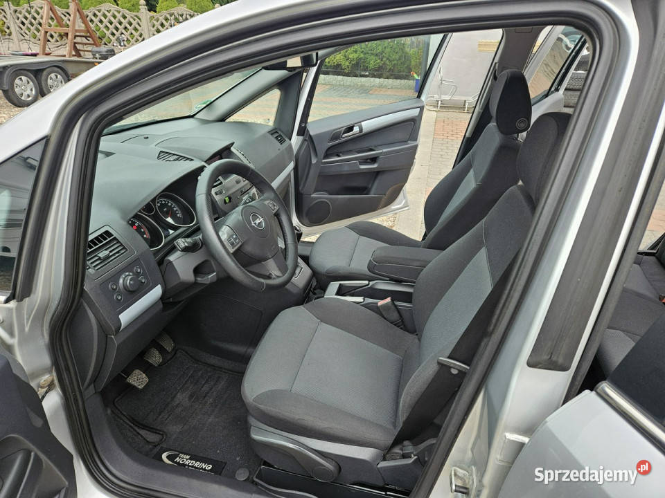 Opel Zafira Opłacona Zdrowa Zadbana Serwisie benzyna