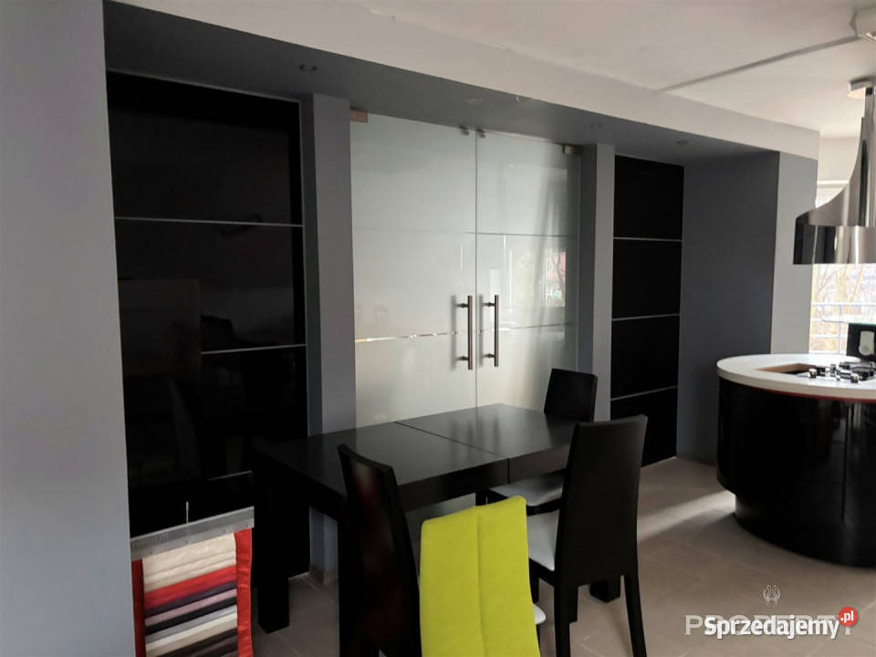 sprzedaży domu wolnostojącego 320m2 Nowy Sącz