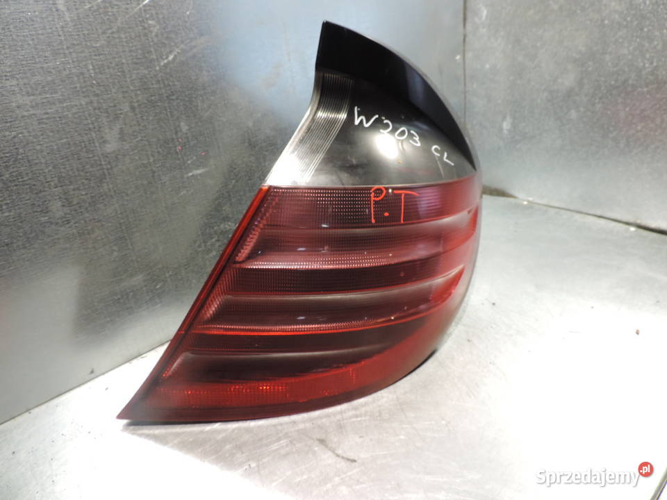 LAMPA TYLNA PRAWA KOMPLETNA MERCEDES C KLASA Nowy Sącz