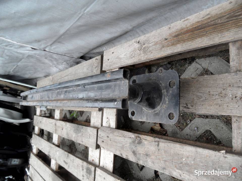 PEUGEOT 3008 I 10r belka zderzaka przód