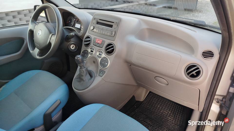 Fiat Panda 12 benzyna Bogate Wyposażenie Niski Bytów sprzedam