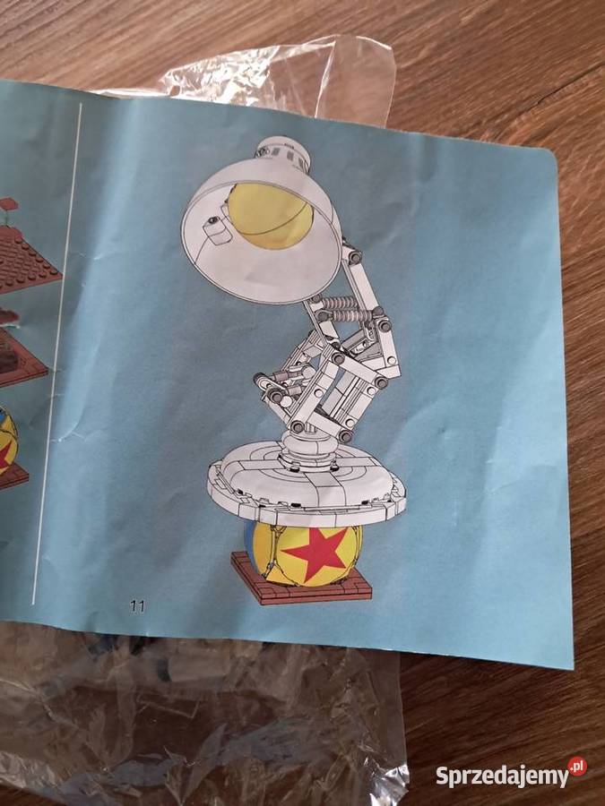 lampa pixara z klocków no name wysokość 30 Sandomierz