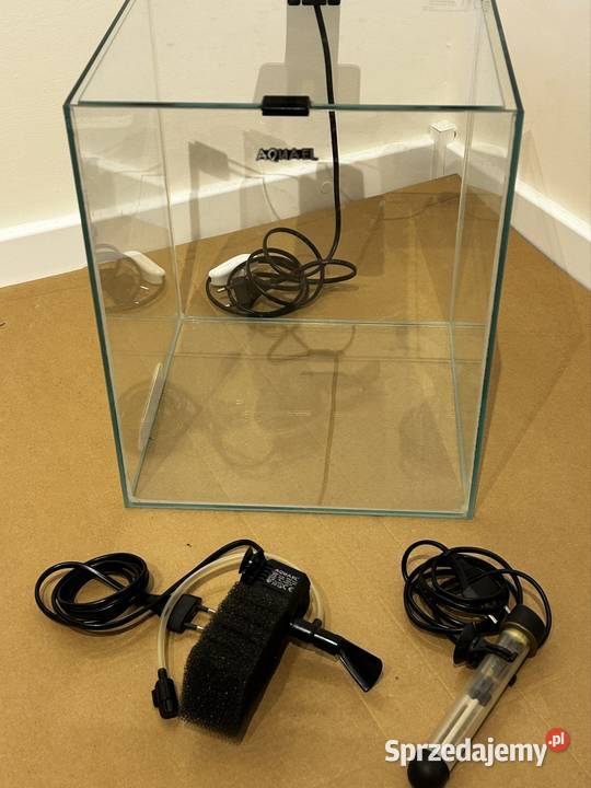 Akwarium Aquael kostka 30 zestaw akcesoria