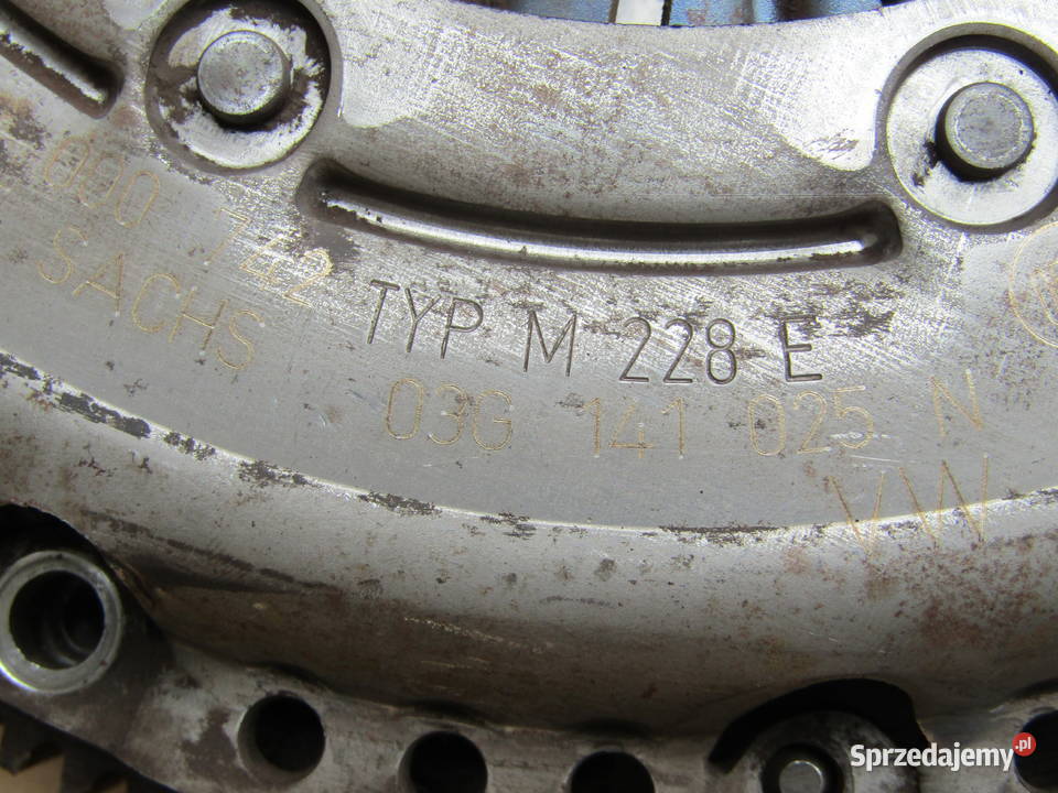 SPRZĘGŁO DWUMASOWE VWSKODASEAT 19TDI 03G141025N Mysłaków sprzedam