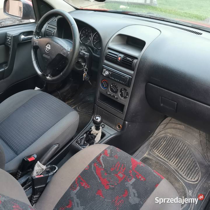 Ładny opel Astra 2003 16gaz kombi hak Annopol