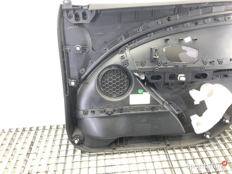 BOCZEK DRZWI LEWY PRZÓD RENAULT FLUENCE osobowe