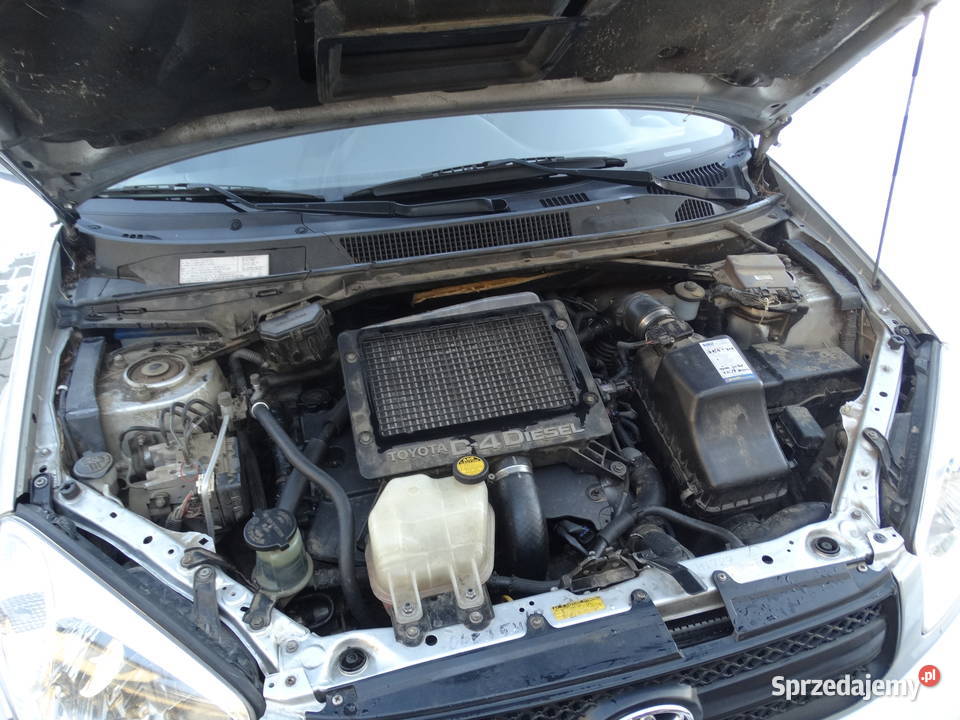 Toyota Rav 4 2005 4x4 klima bez rdzydo jazdy 116KM