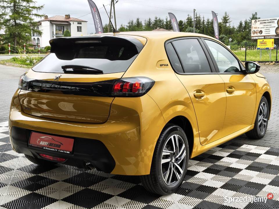 Peugeot 208 2023r AUTOMAT Piękny kolor 31000 kupiony w Polsce 208