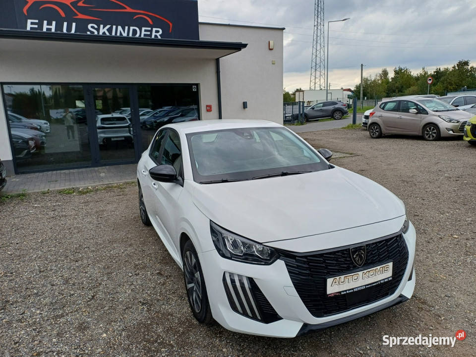 Peugeot 208 1 wł Navi Tablet Full Led bluetooth sprzedam