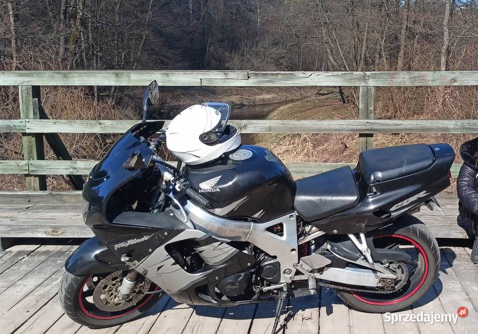 Sprzedam zamienię Honda 900 rr doinwestowana garażowany Jastkowice
