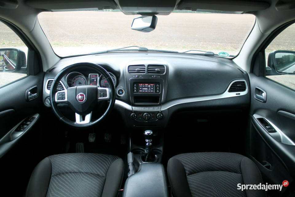 Fiat Freemont 20 D MultiJet 140 7 Osobowy 6 Rok produkcji 2012 pomorskie Zielenin sprzedam