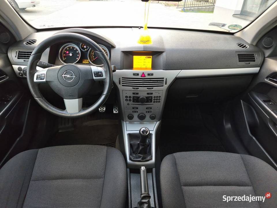 Opel Astra H Lift16 Benzyna stanBez grama Radomsko