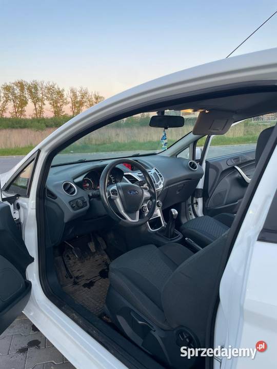 Ford fiesta mk7 2010R Ford fiesta mk7 2010r 184 1400cm3 Kobyla Góra