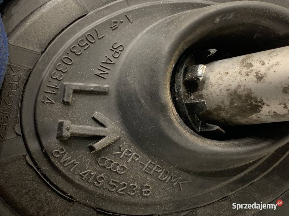 KRZYŻAK KOLUMNY KIEROWNICZEJ AUDI A4 B9 osobowe