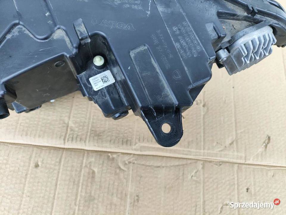 VOLVO XC90 II LIFT FULL LED LAMPA PRAWA PRZÓD osobowe sprzedam