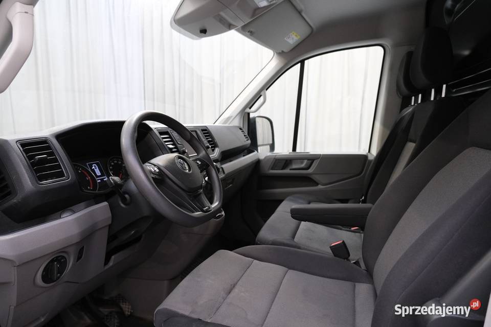 VOLKSWAGEN CRAFTER 2019 196800 3 140 140KM Warszawa