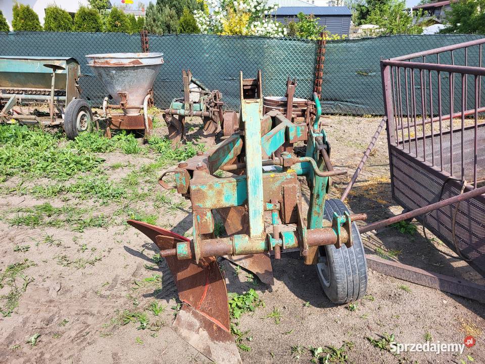Pług 3 skibowy u 170 Miedniewice sprzedam