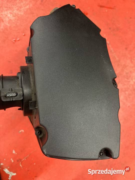 OBUDOWA FILTRA POWIETRZA 80A133835AE AUDI Q5 II osobowe Lubin