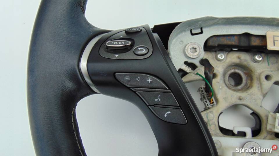 KIEROWNICA MULTIFUNKCYJNA INFINITI Q70 wielkopolskie Nowy Tomyśl
